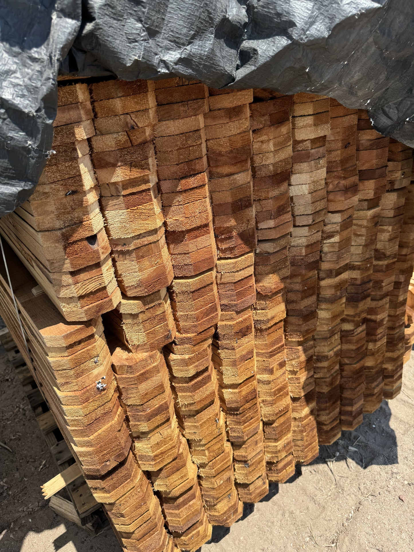 3/4-in x 3-1/2-in x 6-ft Western Red Cedar Dog Ear Fence Picket