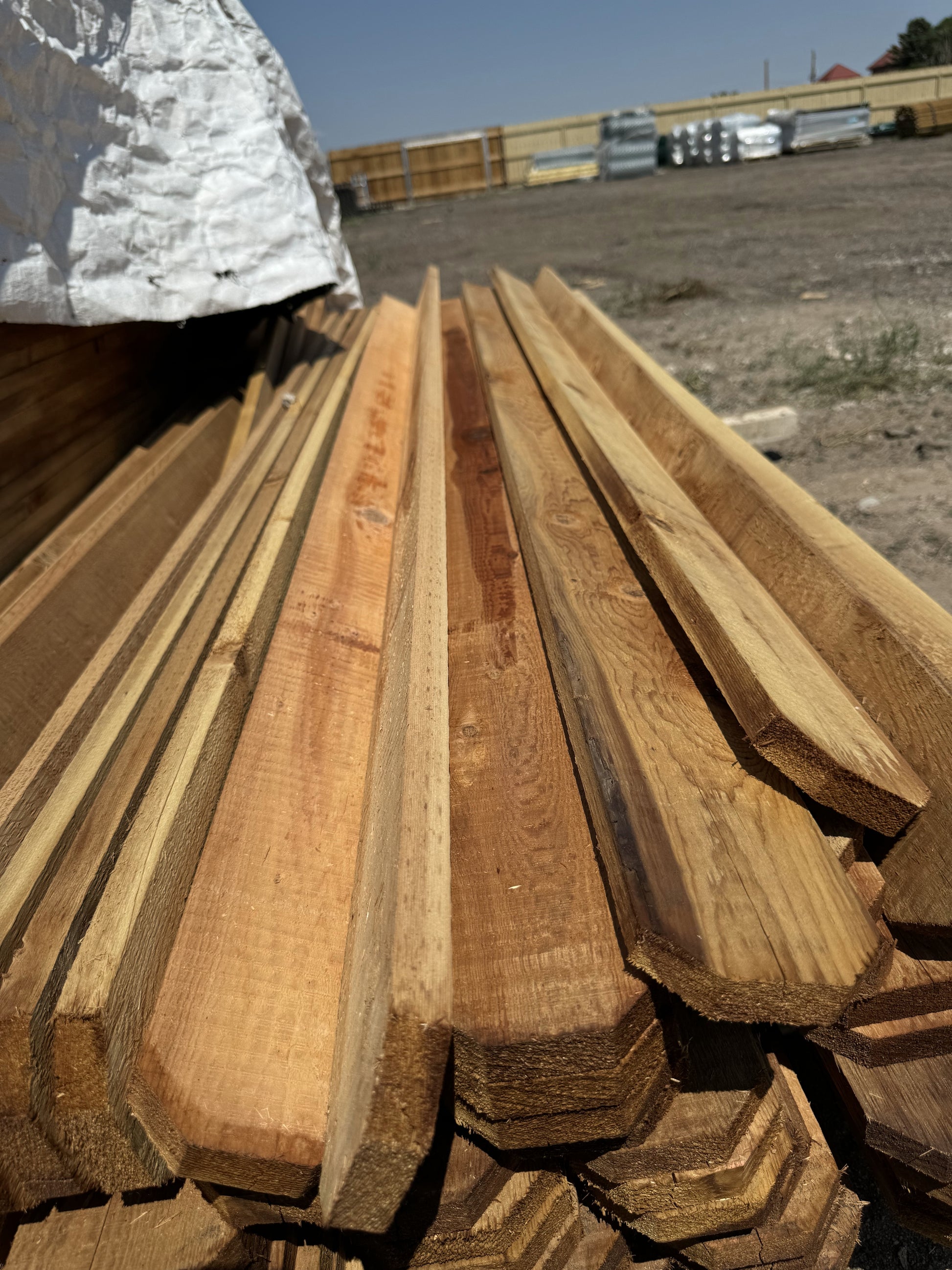 3/4-in x 3-1/2-in x 6-ft Western Red Cedar Dog Ear Fence Picket